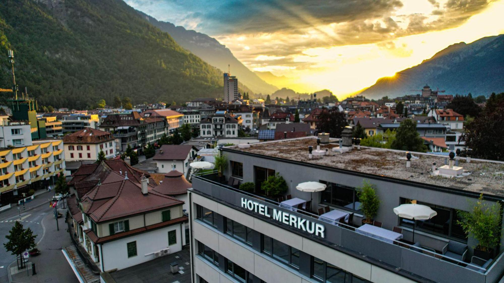 Hotel Merkur - West Station Interlaken Eksteriør bilde