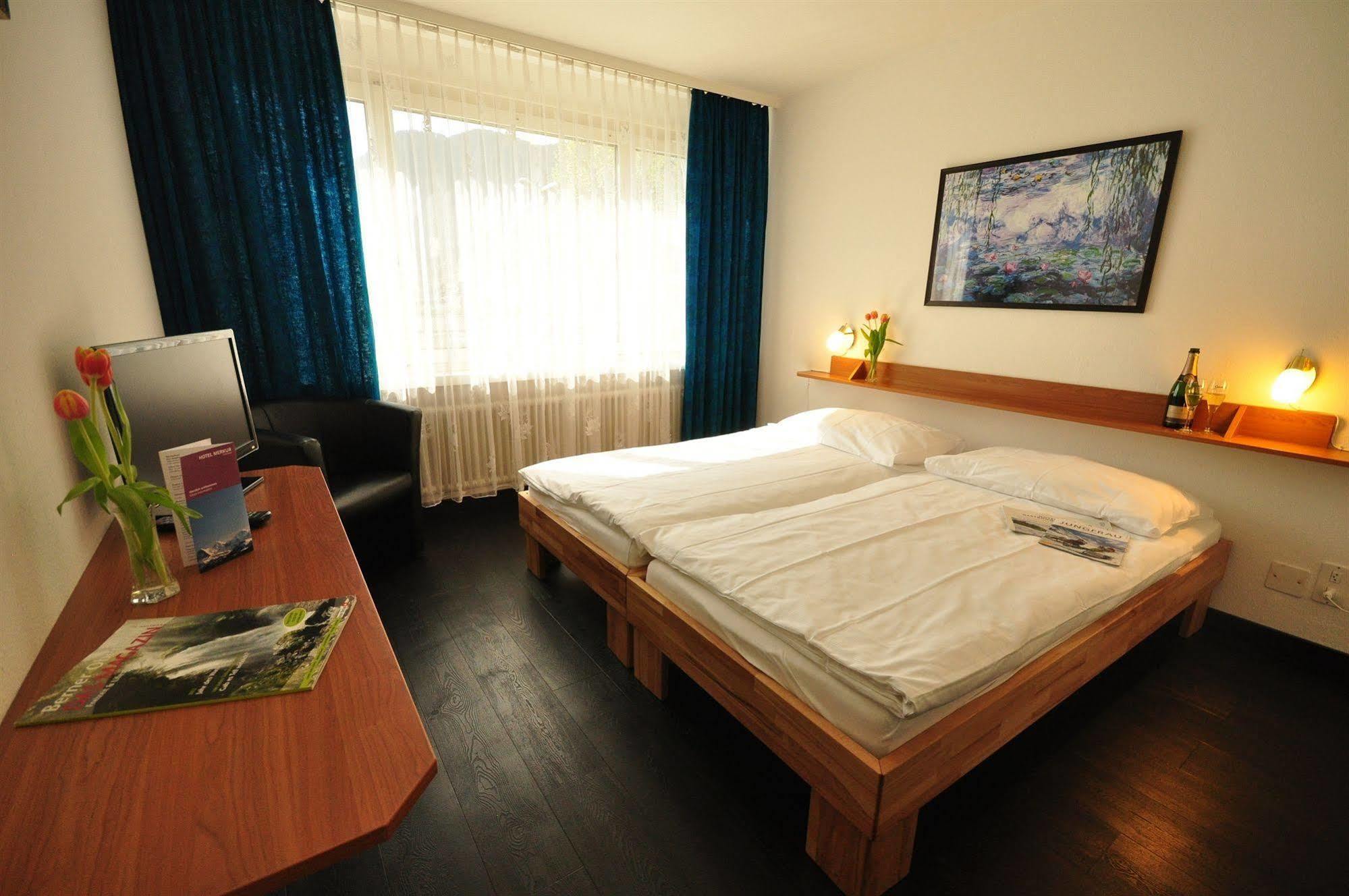 Hotel Merkur - West Station Interlaken Eksteriør bilde